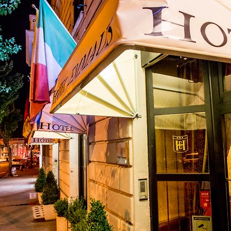 Hotel Emmaus Róma Kültér fotó