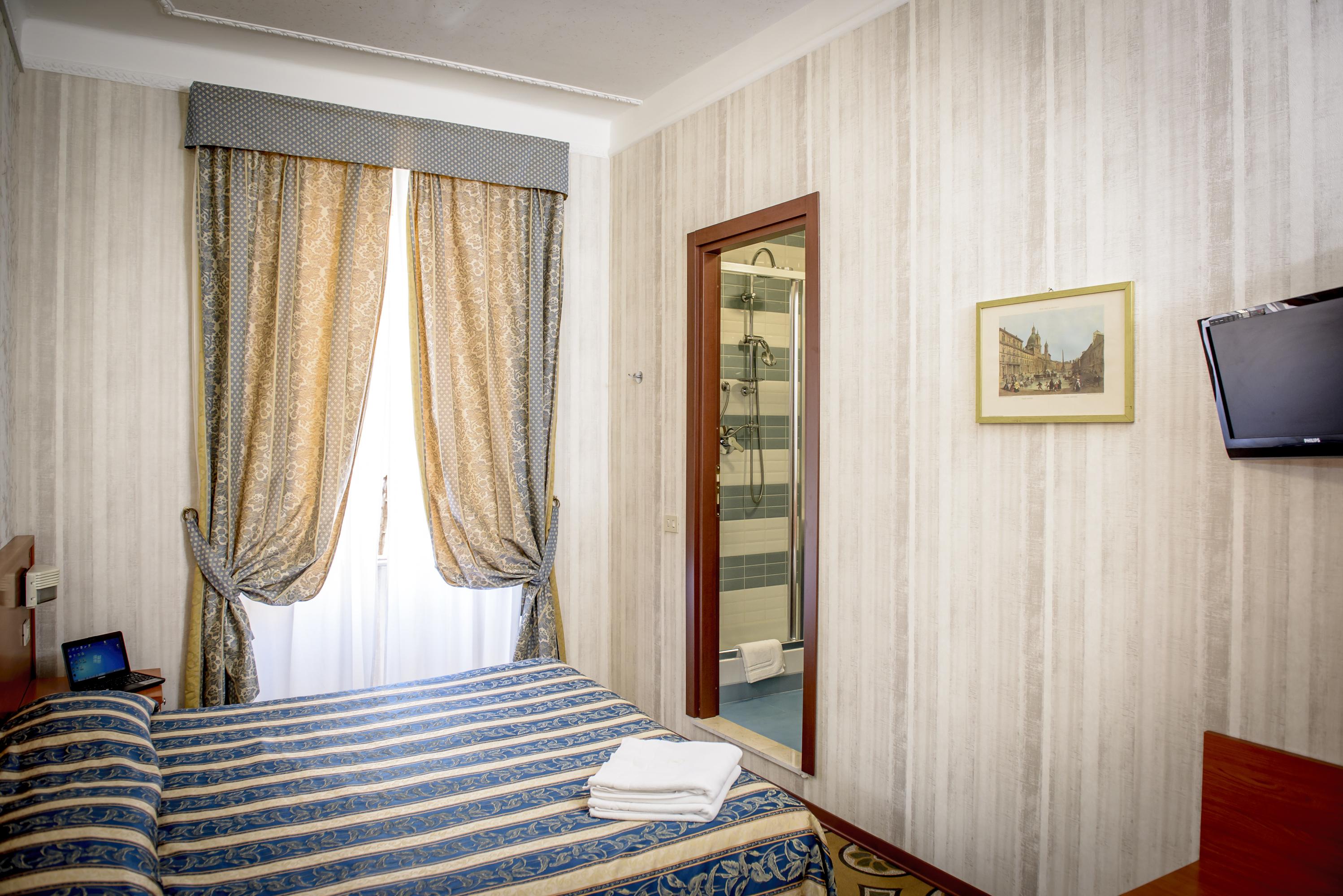 Hotel Emmaus Róma Kültér fotó