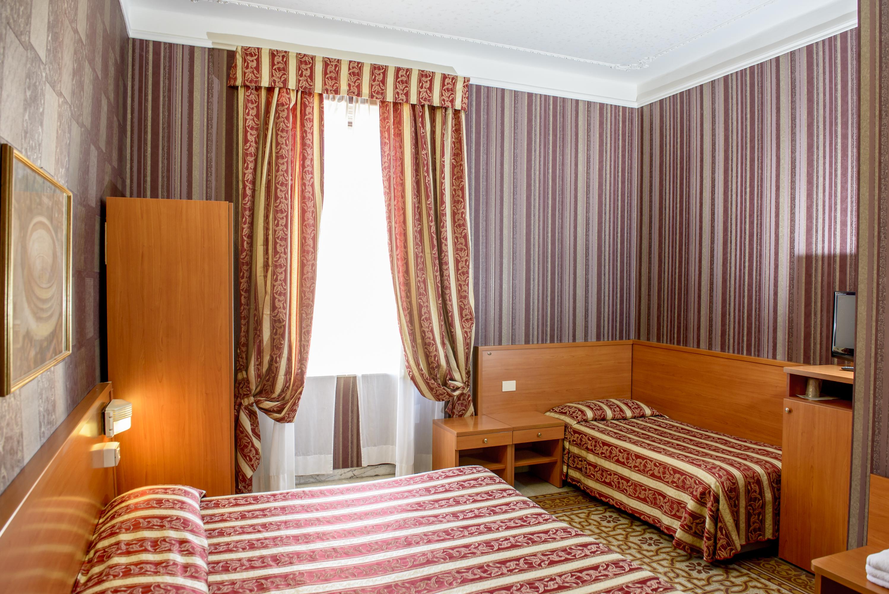 Hotel Emmaus Róma Kültér fotó